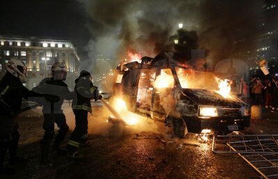 Comentariu de Răzvan Prepeliţă » Masca Lui Fotbal