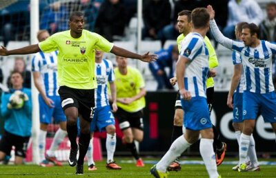 Un român care joacă în Scandinavia îi linişteşte pe stelişti: "Nu o să aibă probleme cu gazonul"