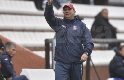 Vasile Miriuţă cere întăriri: "Trebuie să am grijă de ei ca de ouăle de Paşti"