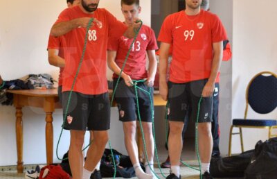 Îşi cer banii » Şapte dinamovişti s-au înscris la masa credală!