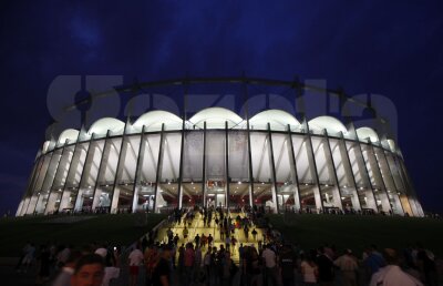 Cum ne văd kazahii » Jurnaliştii din Kazahstan s-au plimbat prin Bucureşti şi au tras cîteva concluzii: ”Oraşul este plin de maşini scumpe”