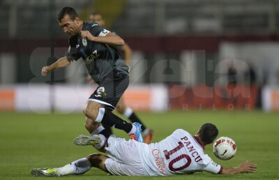 VIDEO + FOTO Rapid - Gaz Metan 1-1 » Mircea Bornescu îi îngroapă pe giuleşteni în prelungiri!