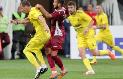 VIDEO Surpriză la Tg. Jiu » Ceahlăul învinge Pandurii, 1-0, şi bifează primele puncte în noul sezon