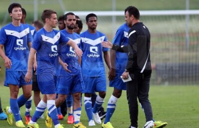 VIDEO Victorie pentru Laurenţiu Reghecampf în Liga Campionilor Asiei » Al Hilal - Al Sadd 1-0