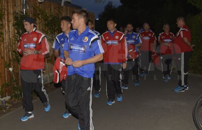 Negocieri cu Răzvan Burleanu şi cină în Herăstrău » Aşa au petrecut tricolorii a doua zi de cantonament