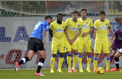 Ori la bal, ori la spital! Ce urmează pentru Steaua » Adversari de top în două săptămîni de coşmar