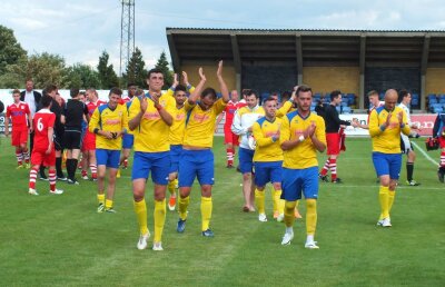 Povestea continuă! » FC România a trecut şi de al treilea tur al Cupei Angliei, 3-1 la AFC Sudbury