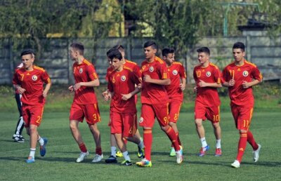 VIDEO Debut cu stîngul pentru naţionala U17 în Turneul de Calificare pentru Euro 2015