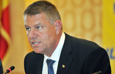 Citeşte pe TOLO.ro » Liberalul Iohannis şi spionul britanic