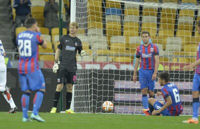 FOTO + VIDEO Dinamo Kiev - Steaua 3-1» Roş-albaştrii au pierdut, însă păstrează şanse reale de calificare