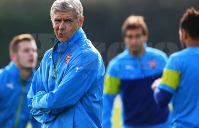 "E inadmisibil!" » Arsene Wenger şi Sir Alex Ferguson vor să elimine o regulă veche de 50 de ani în fotbal!