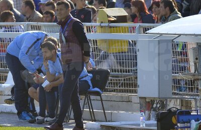 Pedepsit! Costel Gâlcă a luat atitudine după evoluţiile modeste ale unui jucător: "Forma l-a costat"