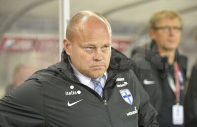 Victor Piţurcă, apărat de un adversar » "A făcut o treabă foarte bună, nu înţeleg de ce este atacat"