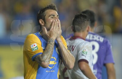 Nu mai Pune piciorul pe minge! » Lovitură dată de Adi Mutu: a semnat cu indienii şi va primi 500.000 $, dar nu va juca deloc anul acesta!