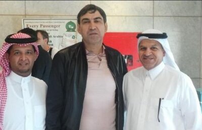 FOTO Primele imagini cu Victor Piţurcă în Arabia Saudită » S-a pozat cu fani şi oficiali