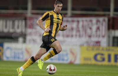 Prima ţintă a ”cîinilor” » Reacţie după 0-3 cu Steaua: Dinamo vrea să-şi betoneze apărarea în 2015