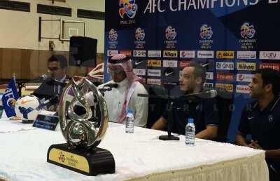 Anchetă pentru ŞASE penalty-uri » Şefii lui Laurenţiu Reghecampf vor capul arbitrilor de la finala Ligii Campionilor Asiei