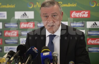 Mircea Sandu loveşte în CCA după gafele lui Istvan Kovacs: ”A distrus meciuri şi e înaintea lui Balaj şi a lui Tudor?”