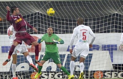 După dezastrul cu Steaua, dinamoviştii suflă şi-n iaurt » Se tem de meciul cu Viitorul: "Va fi o partidă dificilă"