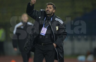 Trag de Clau-gol » Ce variante mai au oficialii dinamovişti dacă negocierile cu Niculescu nu se concretizează