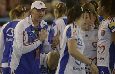 Costică Buceschi nu mai scapă! » Calificată cu noroc, HCM Baia Mare va schimba antrenorul