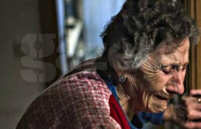Colectă pentru o bătrînă » Rayo salvează o pensionară de 85 de ani, scoasă afară din casă din cauza datoriilor