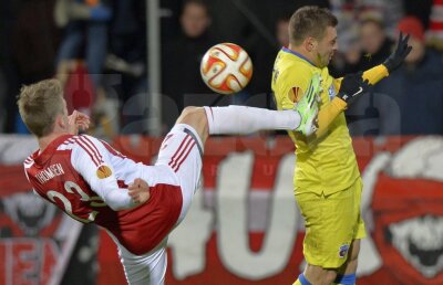 Ce note au primit steliştii după înfrîngerea cu Aalborg: Alex Bourceanu şi Paul Papp au fost cei mai slabi!