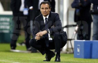 Varianta Mircea Lucescu a picat » Cine a preluat banca lui Galatasaray după demiterea lui Cesare Prandelli