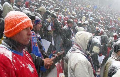 Apel disperat al campioanei cu 9 ore înainte de meciul cu Dinamo Kiev: ”Indiferent de condiţiile meteo, steliştii au fost MEREU alături de noi”