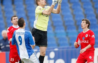 Unul dintre cei mai vechi fotbalişti din Liga 1 spune adio campionatului românesc