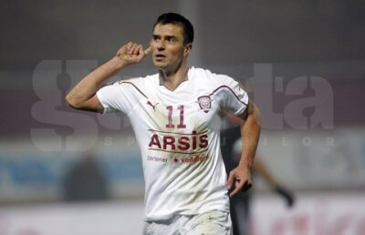 O glorie stelistă ia peste picior "renaşterea" Rapidului: "N-au bani, nimeni n-a semnat nimic, dar totul e foarte bine" :S