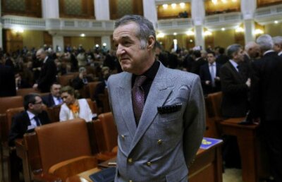 Încă un proces » Gigi Becali trebuie să se prezinte din nou în faţa instanţei