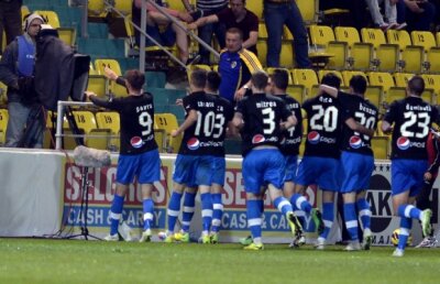 FOTO Ofertă de ultimă oră pentru puştiul-minune de la Viitorul Constanţa! Un antrenor român îl vrea în Emiratele Arabe