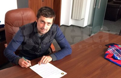 El e "cîinele" care nu-şi trădează haita » Un fost antrenor dinamovist a vorbit despre cazul Tamaş şi anunţă: "Nu aş antrena Steaua"