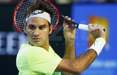 VIDEO Linişte, geniu la lucru! Roger Federer a uimit spectatorii cu o lovitură fantastică!