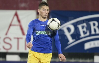 Dinamo vrea să facă o ofertă imensă pentru Gicu Grozav » Jucătorul trebuie să renunţe şi el la bani