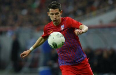 De ce nu poate Mihai Costea părăsi Steaua? Oficialii roş-albaştrilor au explicat care e situaţia lui "Nilă"