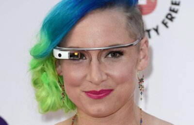 GALERIE FOTO Oh, my God! » Adversara Simonei Halep şochează mereu cu apariţiile sale pe teren şi în afara lui. Mîine ce mai pregăteşte?!