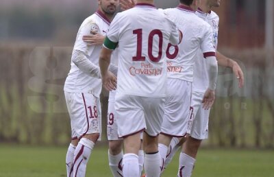 GALERIE FOTO Rapid - Marek Dupnitsa 4-1 » Giuleştenii au uitat de problemele de la echipă şi au făcut show în primul amical din 2015