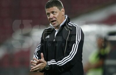 Tibor Selymeş vorbeşte despre returul Ligii 1, trage concluziile după cantonamentul montan şi dezvăluie ce moment din carieră ar vrea să schimbe