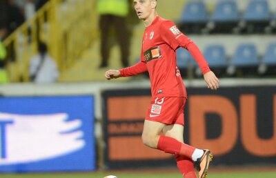 Explicaţiile "cîinilor" » Motivul pentru care Valentin Lazăr nu a fost convocat pentru meciul cu Oţelul