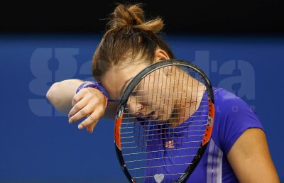 Motivele retragerii Simonei Halep din Turneul de la Doha » Coaste. Gleznă. Oboseală
