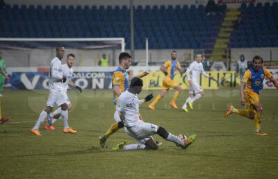 VIDEO şi FOTO FC Botoşani - Petrolul 0-1 » Golul lui Teixeira îi aduce pe ploieşteni la 4 puncte de liderul Steaua