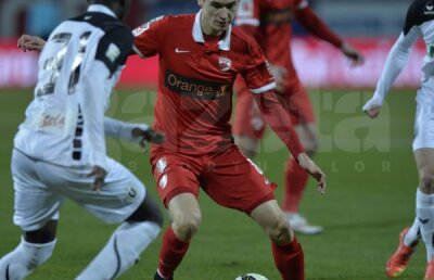 FOTO şi VIDEO Dinamo - U Cluj 3-0 » "Cîinii" au urcat pe locul 4 în Liga 1, peste CS U Craiova şi Astra