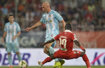 VIDEO Superexecuţiile lui Gabi Mureşan o duc pe ASA Tg. Mureş la 5 puncte de Steaua, după 2-1 cu Dinamo