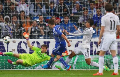 PrăbuşiReal » Real Madrid, în colaps! 5 eşecuri în 2015: chin în Ligă, loc 1 cedat în Primera şi adio Cupă!