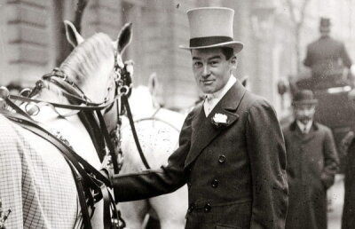 Cătălin Oprişan despre un gest rarisim » Povestea sportivului care şi-a dat vesta de salvare unei mame cu copil!