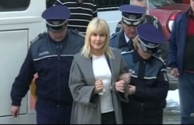 Elena Udrea rămîne în închisoare. Magistraţii i-au prelungit mandatul de arestare în dosarul Gala Bute!