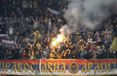 UEFA a deschis trei proceduri disciplinare după incidentele de la meciul Muntenegru - Rusia