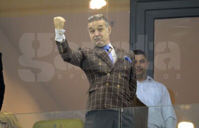 UPDATE Tribunalul Constanţa a amînat luarea unei decizii în cazul eliberării condiţionate a lui Gigi Becali